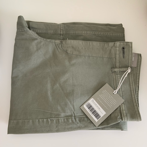 Everlane Lightweight Wide Leg Crop Chino - Picture 7 of 9